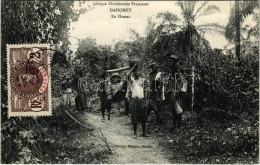 * T1 Dahomey, En Hamac / Hammock, Forest - Unclassified