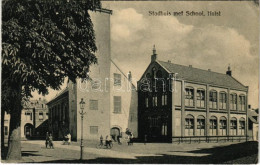 * T3 1920 Hulst, Stadhuis Met School / Town Hall, School (wet Corner) - Zonder Classificatie