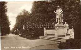 ** T2/T3 Berlin, Blick In Die Siegesalle / Statue (EK) - Unclassified