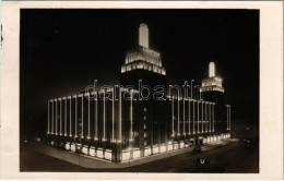 T2 Berlin, Rudolph Karstadt A.G. Hermannplatz / Square At Night, Tram - Unclassified