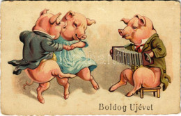 T2/T3 1932 Boldog Újévet / New Year Greeting Art Postcard With Dancing Pigs, Accordion (EK) - Zonder Classificatie