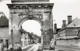 - 10 - BAR-sur-SEINE (Aube) - La Porte De Chatillon - Scan Verso - - Bar-sur-Seine