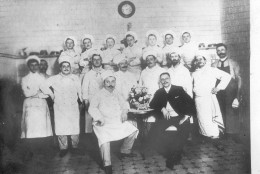 Carte Photo D'un Groupe De Cuisiniers - Carte Belge - Restaurantes