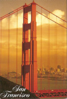 CPM - ETATS UNIS - CALIFORNIE - SAN FRANCISCO - THE SPECTACULAR NORTH TOWER OF THE GOLDEN BRIDGE WITH THE CITY - San Francisco