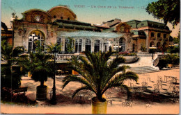10-11-2023 (1 V 48) Very Old (b/w) (posted 1922) France - Terasse (Casino) De Vichy - Casino