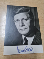 Postcard - Politicians, Helmut Schmidt     (V 37678) - Hommes Politiques & Militaires