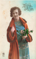 FANTAISIE - Femme - Bonne Année - Manteau Orange - Robe Bleue - Carte Postale Ancienne - Mujeres