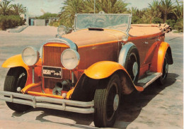 TRANSPORT - Buick 1938 - Voiture Ancienne Jaune - Carte Postale - Taxis & Fiacres