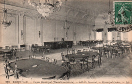 Trouville (Calvados) Le Casino Municipal - Salle De Baccarat (ou Baccara) - Carte LL N° 225 - Casino