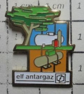 918B Pin's Pins / Beau Et Rare  / THEME CARBURANTS / ELF ANTARGAZ CITERNE DE GAZ - Carburants