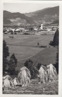 D7626) ALTENMARKT Bei RADSTADT - Salzburg - Stroh Im Vordergrund - Blick Richtung Kirche - Altenmarkt Im Pongau