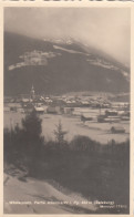 D7650) Winterplatz PARTIE ALTENMARKT Im Pongau - Salzburg -  ALT . Verschneite Ansicht Gegen Häuser U. Kirche - Altenmarkt Im Pongau