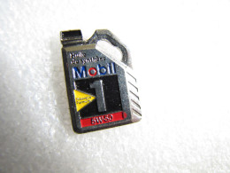 PIN'S    MOBIL 1  HUILE DE SYNTHÈSE - Carburantes