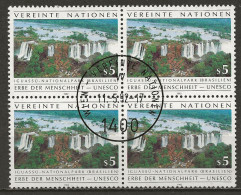 NATIONS-UNIES - VIENNE: Obl., N°YT 137 X 4, Bloc Obl. Centrale, TB - Gebraucht