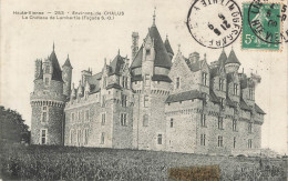 CHALUS (ENVIRONS) : LE CHATEAU DE LAMBERTIE (FACADE S.-O) - Chalus