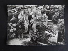 LASSAY - MAYENNE - LE CHATEAU VUE SUR LA BARBACANE - Lassay Les Chateaux