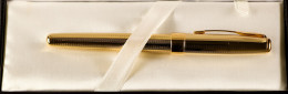 PARKER PEN With Gold Plated Nip (18k), Unused, In Presentation Box. - Sonstige & Ohne Zuordnung