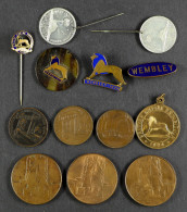 WEMBLEY EXHIBITION 1924 - 1925 Collection Of Tokens, Medalions & Enameled Pins (13 Items) - Sonstige & Ohne Zuordnung