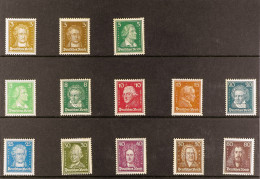 1926-27 Famous Germans Set, Michel 385/397 (SG 400/412), Never Hinged Mint, Cat â‚¬1100 (13 Stamps) - Otros & Sin Clasificación