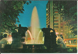 Torino (Piemonte) Piazza Solferino, Fontana Angelica E Grattacielo, Notturno, Fontaine La Nuit, Fountain By Night - Places & Squares