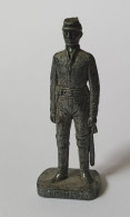 FIGURINE KINDER  METAL SUDISTE 2 1862 LIEUTENANT 80's Fer - KRIEGER SÜDSTAATEN Leutnant (3) - Figurines En Métal