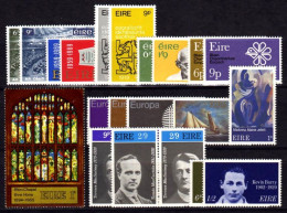 STOCK-CLEARANCE!  1969-1970 Year Units Complete, U/m Never-hinged Mint. - Nuevos