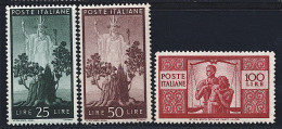 ** REPUBLIQUE D'ITALIE - Mint/hinged