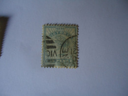 VICTORIA USED QUEEN  WITH    POSTMARK - Gebruikt