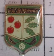 1021 Pin's Pins / Beau Et Rare / THEME : SPORTS / GOLF DE MORMAL POMMES ROUGE FEUILLES DE CHENE - Golf