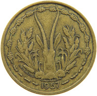 TOGO 25 FRANCS 1957  #c067 0223 - Togo