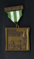 Médaille - Broche En Métal WARSAGE. Dalhem.  Marche De Charlemagne-   1976. - Autres & Non Classés