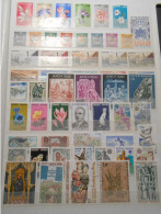 Andorre Français Collection  , Lot De 57 Timbres Neufs Faciale 42 Francs Environ 6,3 Euros ( Sans Charniere) - Verzamelingen