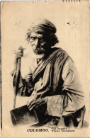 PC CEYLON SRI LANKA ETHNIC TYPES COLOMBO OLD BEGGAR (a49737) - Sri Lanka (Ceylon)