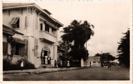 PC GABON LIBREVILLE LA POSTE REAL PHOTO POSTCARD (a49873) - Gabon