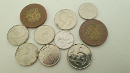 LOT DE 10 PIECES TCHEQUES COURONNE TCHEQUIE REPUBLIQUE TCHEQUE + 2 PIECES TCHECOSLOVAQUES - Vrac - Monnaies