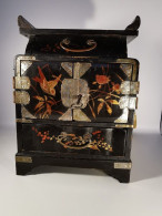 Cabinet à Bijoux Laqué Japon Début XVIII Siècle Motifs Oiseau & Or - Tiny Early XVIII Doll Jewel Japanese Cabinet - Boîtes/Coffrets