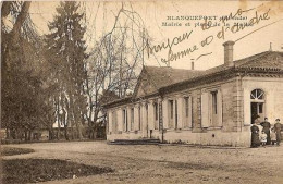 BLANQUEFORT - Mairie Et Place De La Mairie - Blanquefort