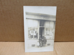 AU CHIC PARISIEN Carte Photo Devanture De Commerce Bonneterie Rubans Animation - Te Identificeren