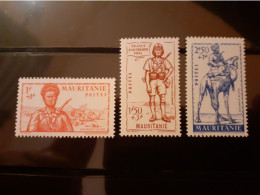 TIMBRES   MAURITANIE  DEFENCE DE L'EMPIRE  N  116  A  118    COTE 6,00  EUROS   NEUFS  SANS  CHARNIERES - Neufs