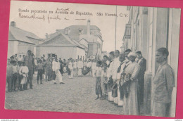 Cap Cabo Verde, Bando Precatorio Na Avenida Da Republica, Hotel Brazileiro, 1916 Vintage Postcard - Cap Verde