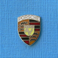 1 PIN'S //  ** LOGO / PORSCHE STUTTGART ** - Porsche