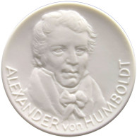 PORZELLAN MEDAILLE  ALEXANDER HUMBOLDT #alb009 0319 - Autres & Non Classés