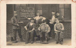 18 - AVORD _S23771_ Camp - Carte Photo - Militaires - Cordonniers Equipe Des As Et La Fuite Métier - Avord