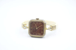 Watches : LAUSANNE SWISS  HAND WIND TANK - Original  - Running - Excelent Condition - Relojes Modernos