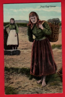 IRELAND  PEAT INDUSTRY   FEMALE IRISH TURF VARRIER  - Autres & Non Classés