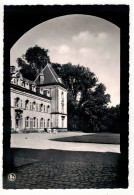 HABAY-LA-NEUVE (Arlon) - Le Château Du Pont D'Oye Vu Du Porche D'entrée. - Habay