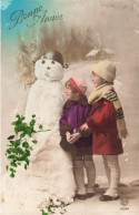 FÊTES ET VOEUX - Bonne Année - Deux Enfants Avec Un Bonhomme De Neige - Carte Postale Ancienne - Año Nuevo