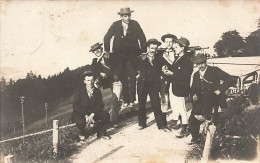 Carte Photo Cachet Bière Groupe De Chasseurs 1906 - Bière