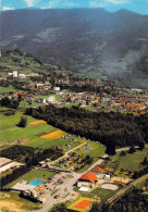 73 - Ugine - "Le Sporting" Et La Ville - Ugine