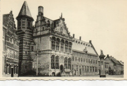 Zoutleeuw Stadhuis En Rijkswacht (oude Halle) - Zoutleeuw